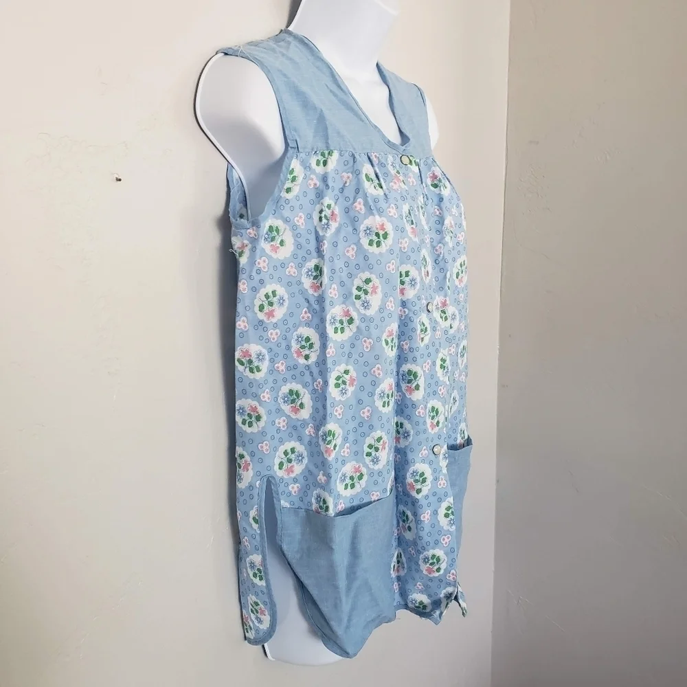 Artistic Creation Vintage Small Light Blue Smock Pink White Floral Painter